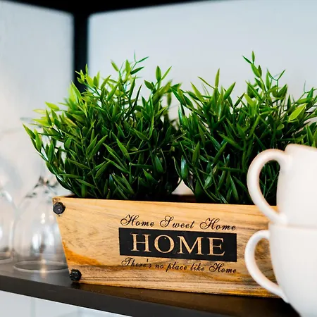 Apartment Moderne Eg-wohnung In Sudenburg Mit Parkplatz, Anbindung *