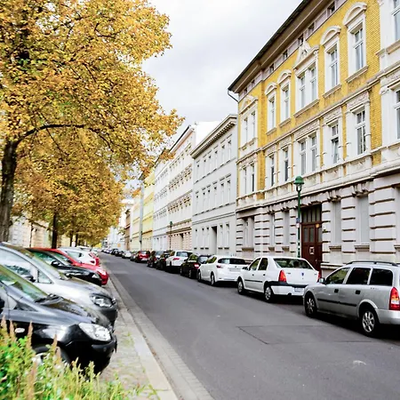 Moderne Eg-wohnung In Sudenburg Mit Parkplatz, Anbindung Magdeburg